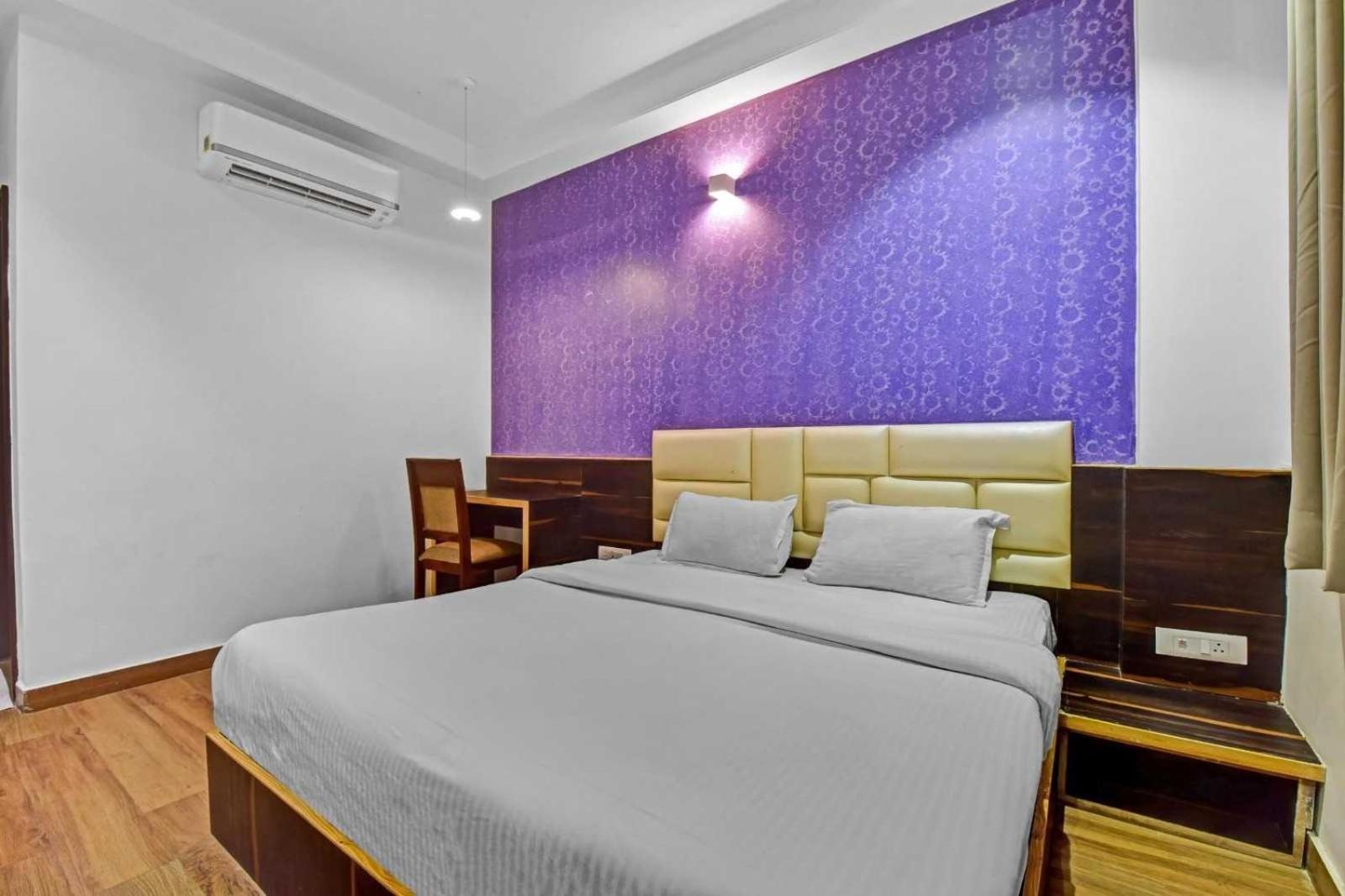 Collection O Hotel Karma Inn Džajpur Exteriér fotografie